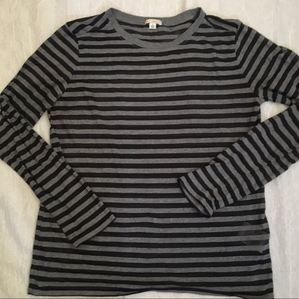 GAP Long Sleeve Top